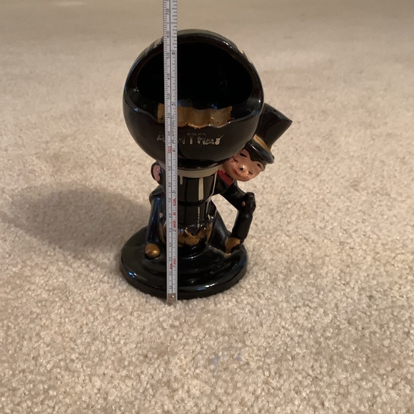 Vintage Ashtray, Man with Top Hat Figure, 6 1/2” - Picture 15 of 15